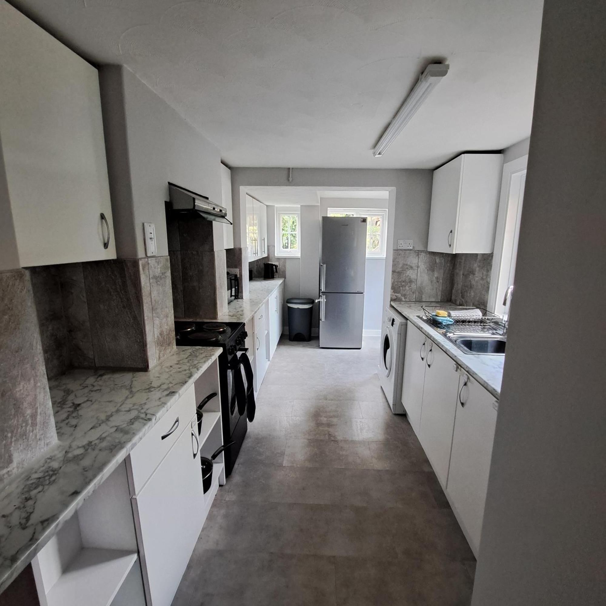 Generous 3 Bed In The Heart Of The Village Huntingdon Ngoại thất bức ảnh